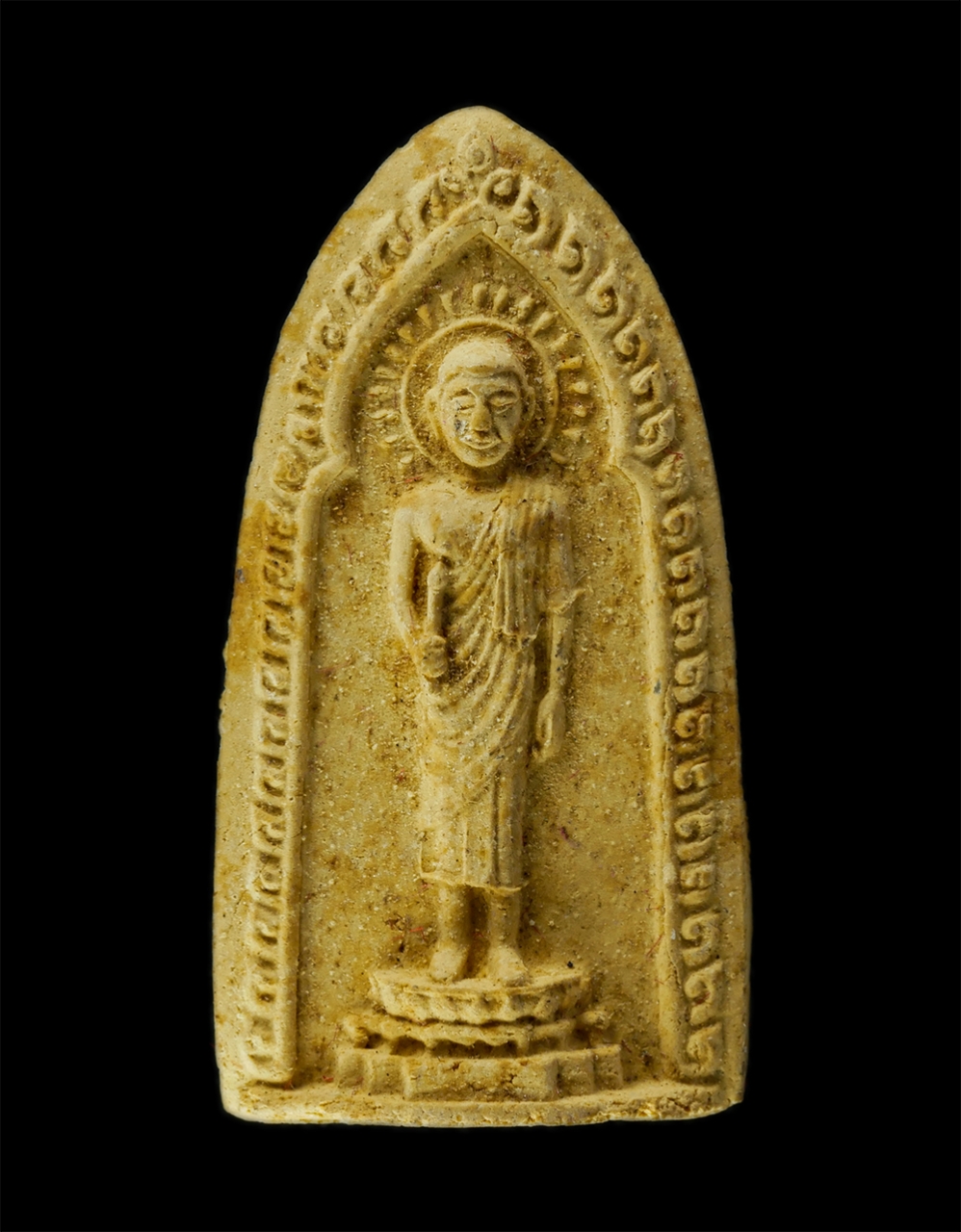 9Dec24 (55)ap.jpg - พระผง พระพุทธเจ้าถือเทียน อาจารย์เทพย์ สาริกบุตร เจ้าพิธีสร้าง ปี2514 ที่ระลึกนำพระพุทธรูปที่หล่อ ณ วัดสุทัศน์ ไปประดิษฐานที่วัดไทยแห่งแรกที่อเมริกา ม [..] | https://kamulet.in.th